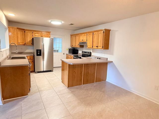 305 Halcomb Drive, Somerset, KY 42501