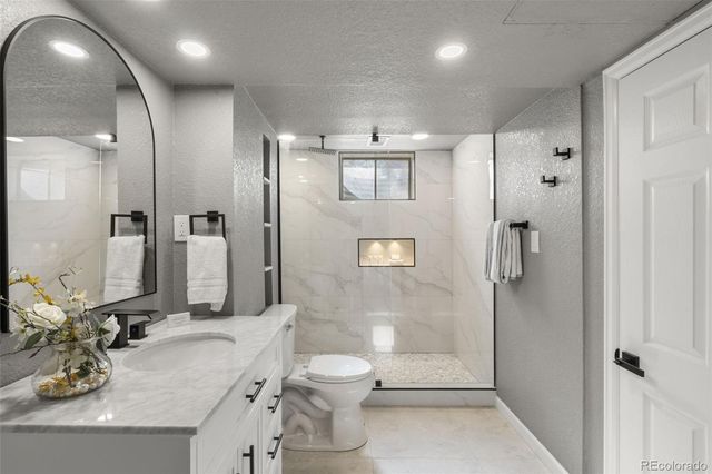 5274 W Rowland Place, Littleton, CO 80128