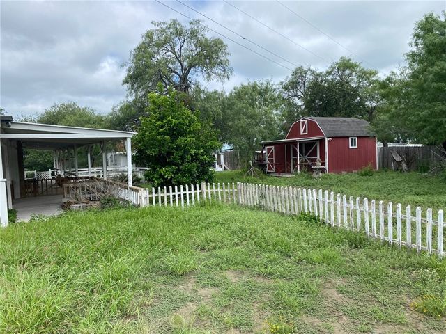 271 County Road 175, Sandia, TX 78383