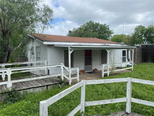 271 County Road 175, Sandia, TX 78383