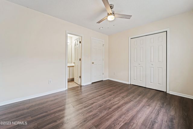 207 Pinegrove Court, Jacksonville, NC 28546