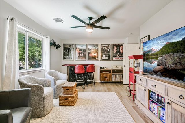 2900 Grimes Ranch RD, Austin, TX 78732