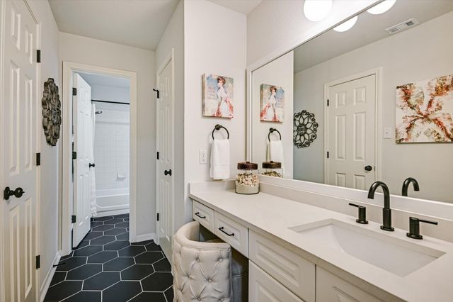 2900 Grimes Ranch RD, Austin, TX 78732
