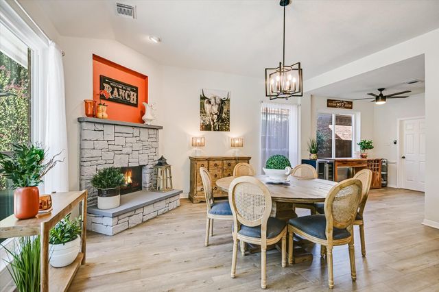 2900 Grimes Ranch RD, Austin, TX 78732