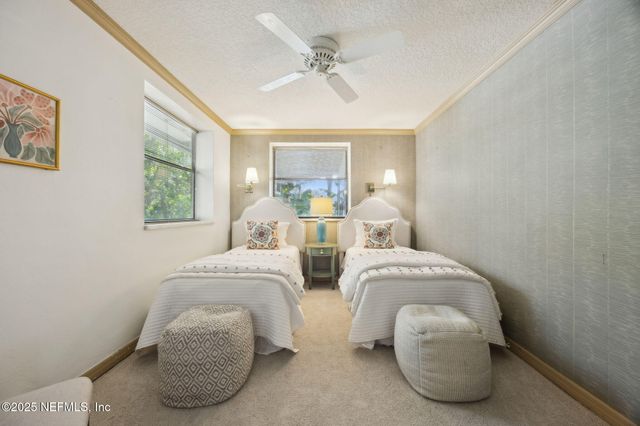 6750 OAKWOOD Drive, Jacksonville, FL 32211