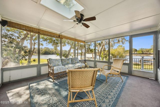 6750 OAKWOOD Drive, Jacksonville, FL 32211