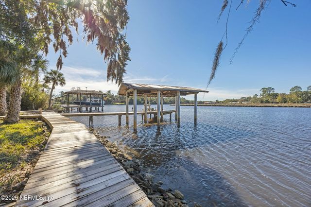 6750 OAKWOOD Drive, Jacksonville, FL 32211