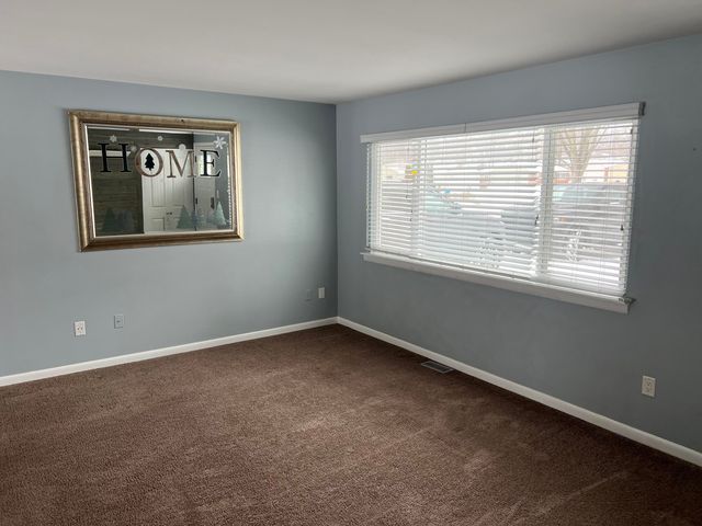 1089 Penarth Street, Commerce Twp, MI 48382