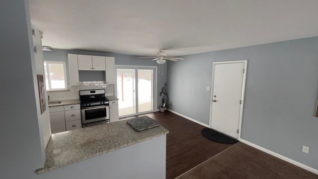 1089 Penarth Street, Commerce Twp, MI 48382