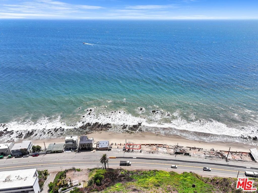 Image 30 of property listing at 20802 Pacific Coast Highway, Malibu, CA 90265