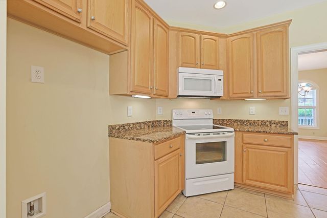 310 Moulton Dr., Longs, SC 29568