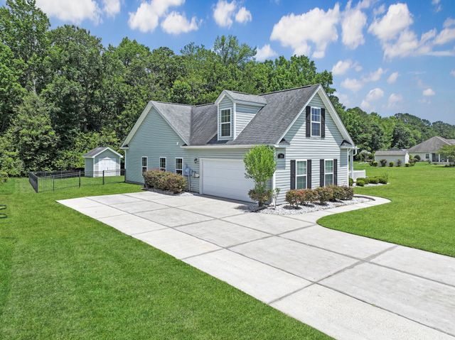 310 Moulton Dr., Longs, SC 29568