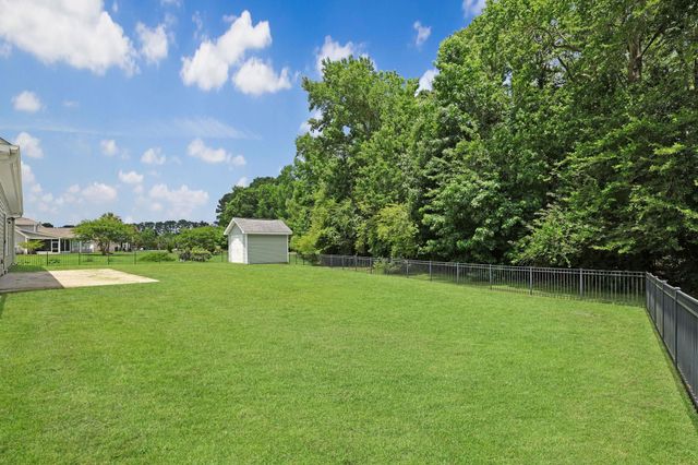 310 Moulton Dr., Longs, SC 29568