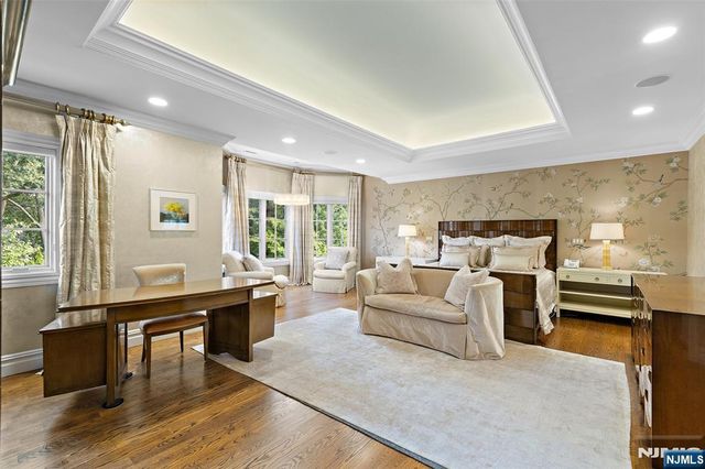 45 Marjorie Terrace, Englewood Cliffs, NJ 07632