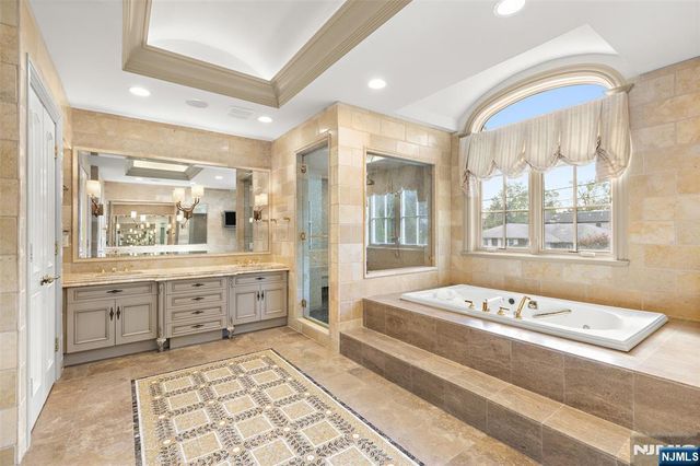 45 Marjorie Terrace, Englewood Cliffs, NJ 07632