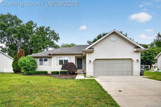 208 Carney Drive, Dundee Village, MI 48131