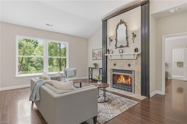 2829 Livingston LOOP, Virginia Beach, VA 23456