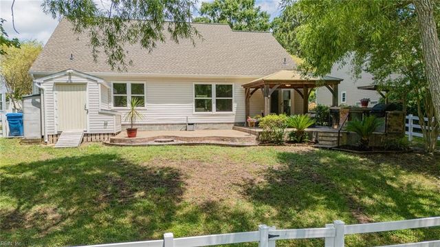 2829 Livingston LOOP, Virginia Beach, VA 23456