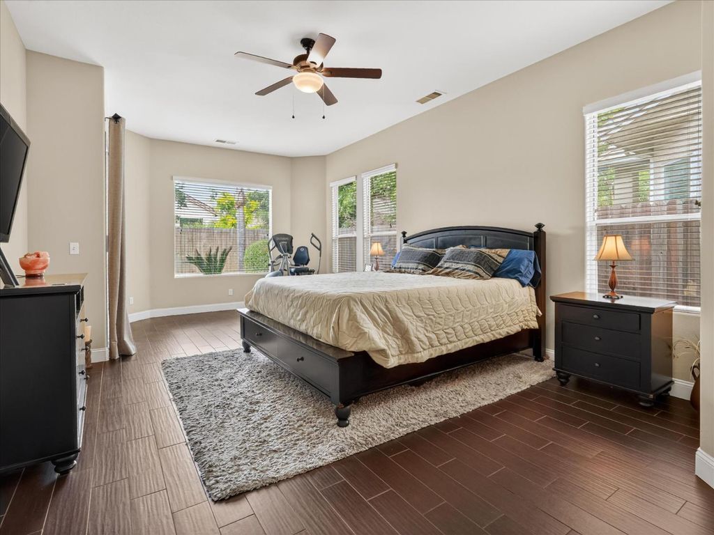 Image 21 of property listing at 2927 Browning Avenue, Clovis, CA 93611