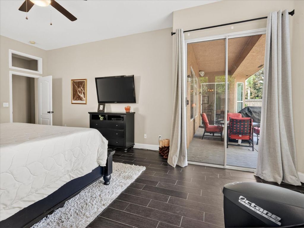 Image 22 of property listing at 2927 Browning Avenue, Clovis, CA 93611