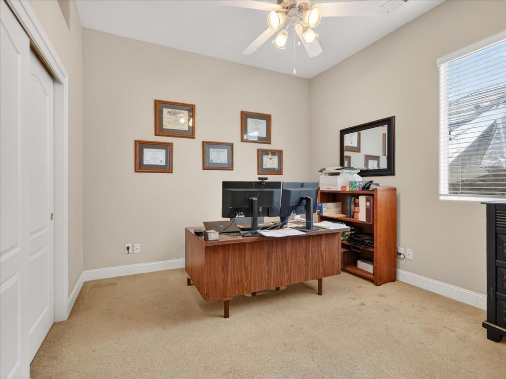 Image 29 of property listing at 2927 Browning Avenue, Clovis, CA 93611
