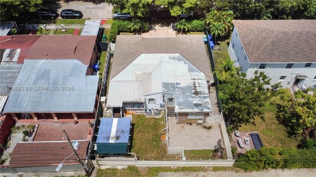 2530 SW 27th St 2530, Miami, FL 33133