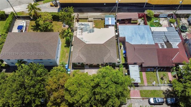 2530 SW 27th St 2530, Miami, FL 33133