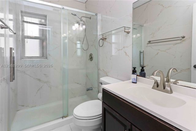 2530 SW 27th St 2530, Miami, FL 33133