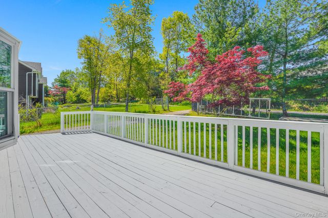 301 Mountain Avenue, Monroe, NY 10950