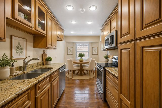 2010 Custer Parkway, Richardson, TX 75080