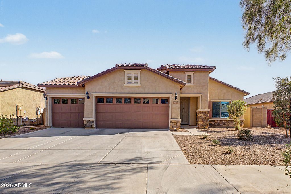 17433 W OBERLIN Way, Surprise, AZ 85387 — exterior