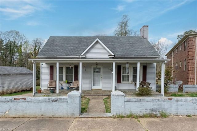 1115 Trogdon Street, North Wilkesboro, NC 28659