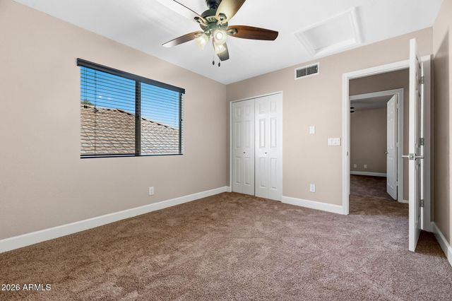 1210 E AMBERWOOD Drive, Phoenix, AZ 85048