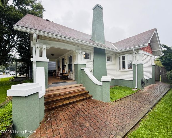 115 Cannons Ln, Louisville, KY 40206