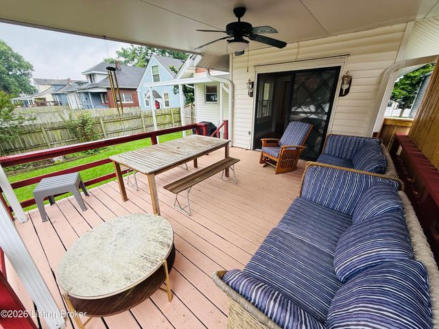 115 Cannons Ln, Louisville, KY 40206