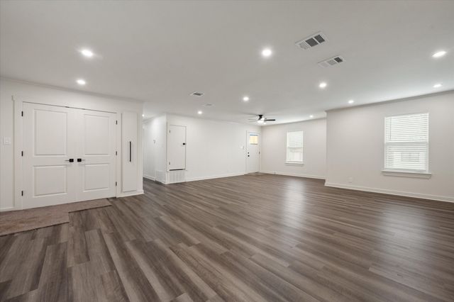 5745 Truelson Drive, Fort Worth, TX 76134