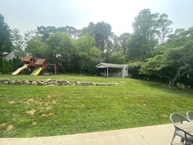 4 Harrison Avenue, East Setauket, NY 11733