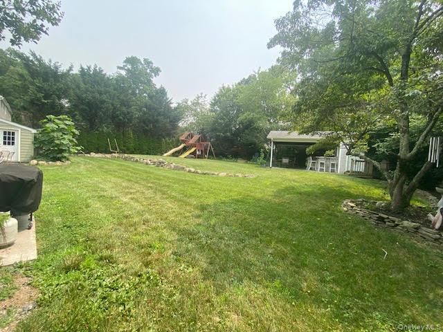 4 Harrison Avenue, East Setauket, NY 11733