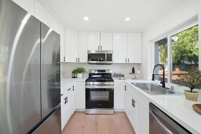 560 Biscayne Court, Morgan Hill, CA 95037