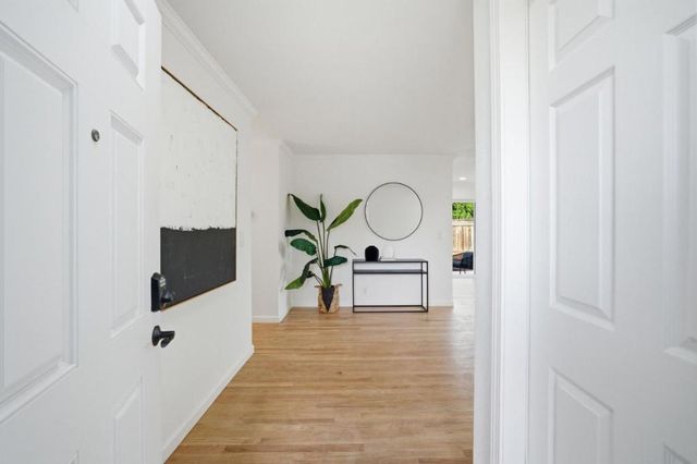 560 Biscayne Court, Morgan Hill, CA 95037