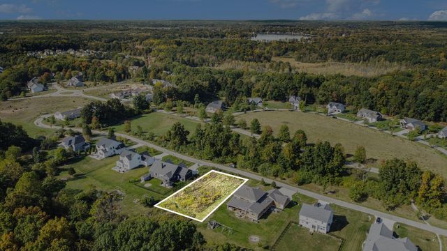 5824 Trail Side Lane, Whitmore Lake, MI 48189