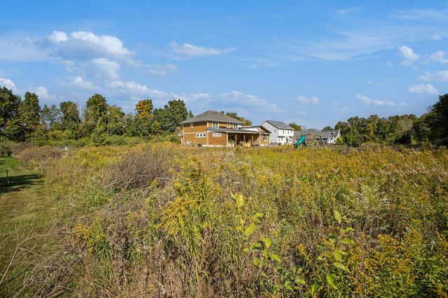 5824 Trail Side Lane, Whitmore Lake, MI 48189
