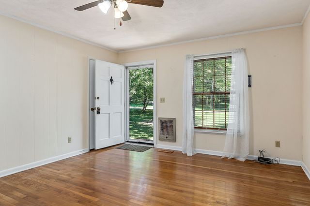 59 Sherwood Vale Cir, Mcminnville, TN 37110