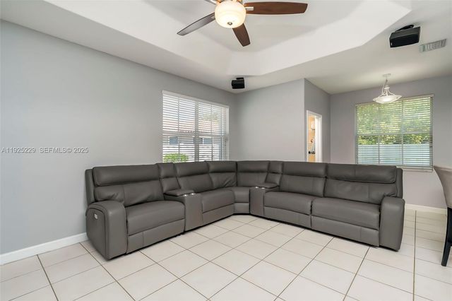 3808 SW 165th Ter, Miramar, FL 33027