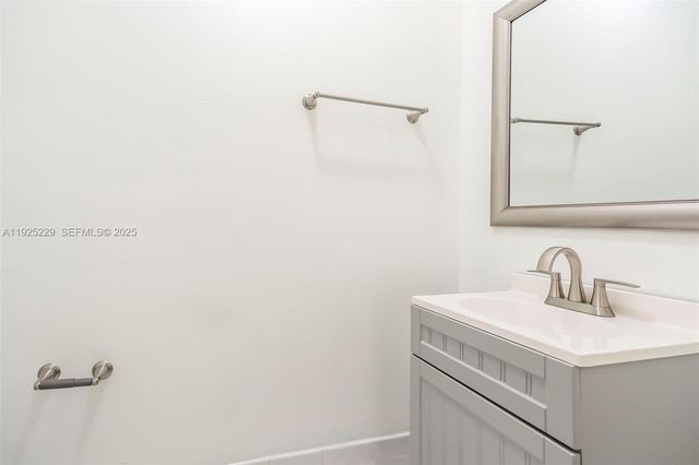 3808 SW 165th Ter, Miramar, FL 33027