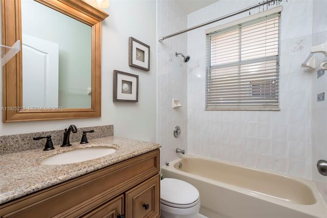 3808 SW 165th Ter, Miramar, FL 33027