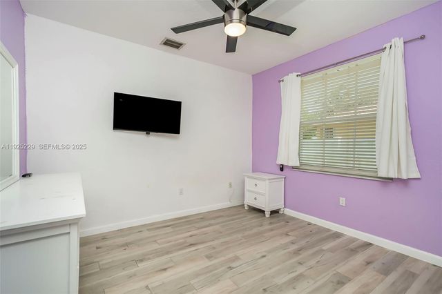 3808 SW 165th Ter, Miramar, FL 33027