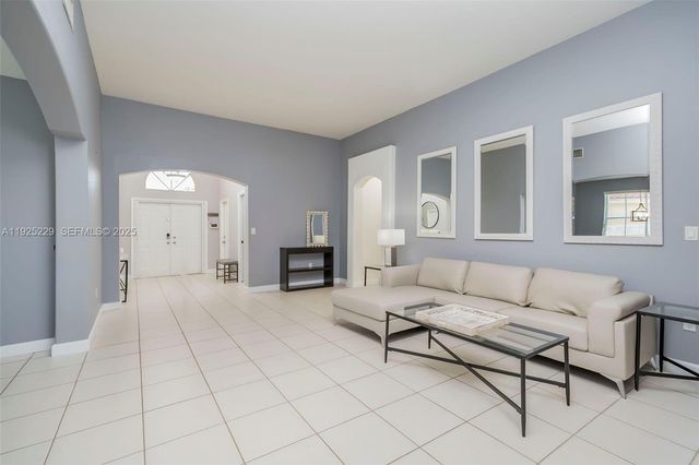 3808 SW 165th Ter, Miramar, FL 33027