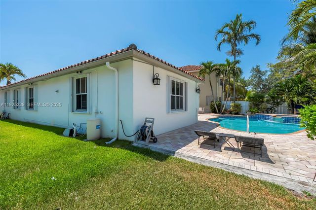 3808 SW 165th Ter, Miramar, FL 33027