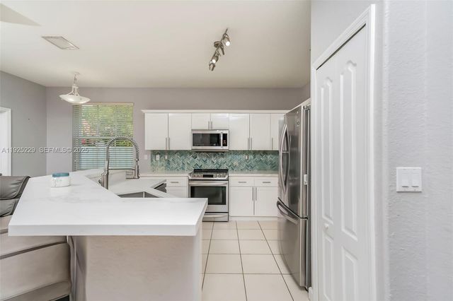 3808 SW 165th Ter, Miramar, FL 33027